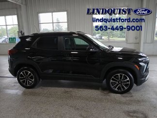 Used 2025 Chevrolet TrailBlazer LT image 1