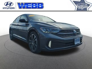 Used 2023 Volkswagen Jetta Sport image 1