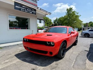 Used 2018 Dodge Challenger SXT w/ Blacktop Package image 1
