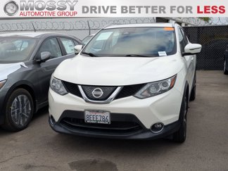 Used 2018 Nissan Rogue Sport SL w/ SL Premium Package image 1