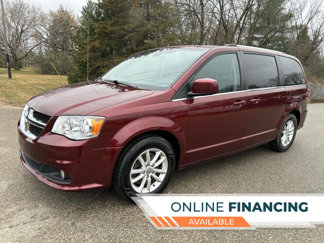 Used 2019 Dodge Grand Caravan SXT image 1