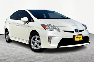 Used 2015 Toyota Prius Four image 1
