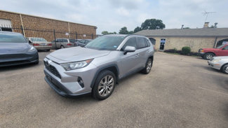 Used 2020 Toyota RAV4 XLE Premium image 1