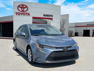 Used 2024 Toyota Corolla LE image 1