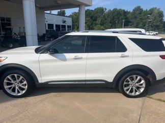 Used 2022 Ford Explorer Platinum w/ Equipment Group 601A image 1