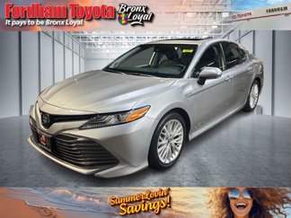 Used 2019 Toyota Camry XLE image 1