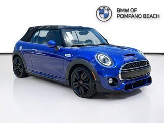 Used 2019 MINI Cooper S image 1