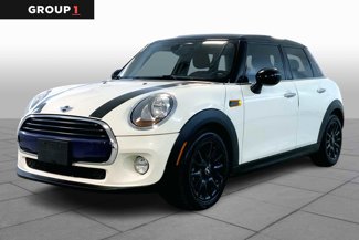 Used 2017 MINI Cooper 4-Door Hardtop image 1