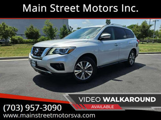 Used 2019 Nissan Pathfinder SV image 1