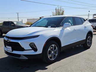 Used 2023 Chevrolet Blazer LT image 1