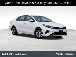 Used 2024 Kia Forte LX image 1