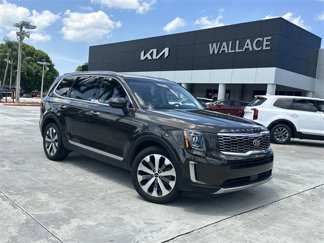Certified 2020 Kia Telluride S w/ S 8 Passenger Seating Package image 1