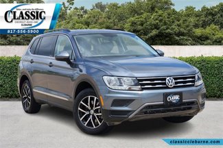 Used 2021 Volkswagen Tiguan SE w/ Panoramic Sunroof Package image 1