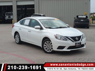Used 2017 Nissan Sentra SV image 1