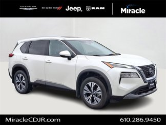 Used 2023 Nissan Rogue SV w/ SV Premium Package image 1
