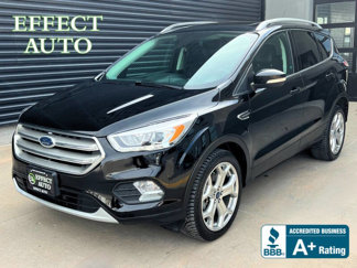 Used 2017 Ford Escape Titanium image 1