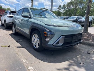 Used 2024 Hyundai Kona SE image 1