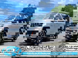 Used 2024 Jeep Wagoneer Series III w/ Premium Group I image 1