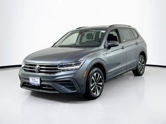 Used 2022 Volkswagen Tiguan S image 1