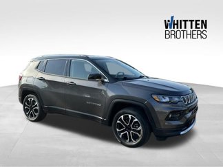 Used 2022 Jeep Compass Limited image 1