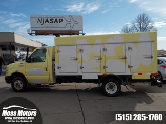 Used 2018 Ford E-450 and Econoline 450 Super Duty w/ Power Windows & Locks Group image 1
