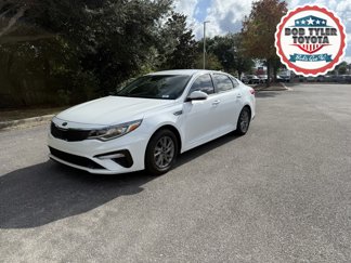 Used 2020 Kia Optima LX image 1