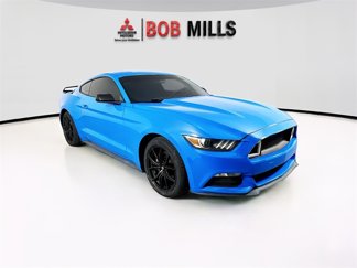 Used 2017 Ford Mustang Coupe image 1