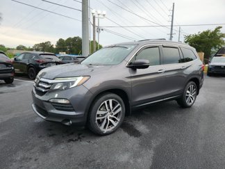 Used 2018 Honda Pilot Touring image 1