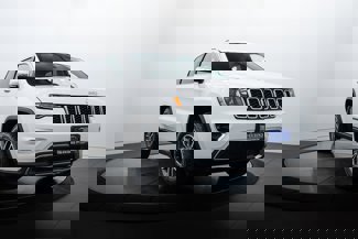 Used 2020 Jeep Grand Cherokee Limited image 1
