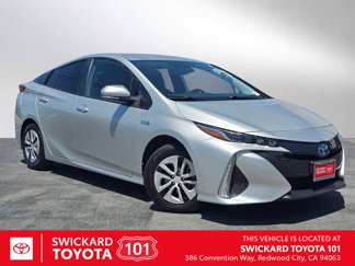Used 2021 Toyota Prius Prime LE image 1