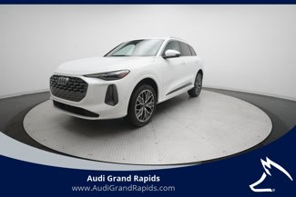 New 2025 Audi Q5 Premium Plus image 1