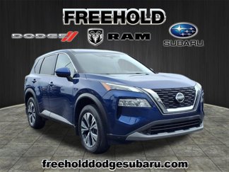 Used 2021 Nissan Rogue SV image 1