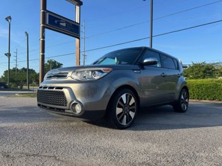 Used 2016 Kia Soul ! w/ Premium Package image 1