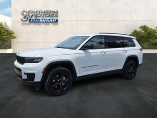 Used 2023 Jeep Grand Cherokee L Laredo image 1