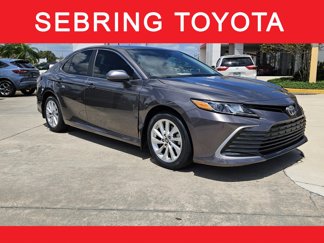 Used 2021 Toyota Camry LE image 1