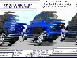 New 2025 Hyundai Venue SE image 1