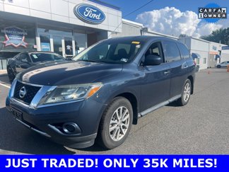 Used 2015 Nissan Pathfinder S image 1