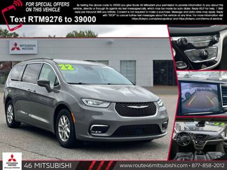 Used 2022 Chrysler Pacifica Touring-L image 1
