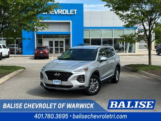 Used 2020 Hyundai Santa Fe SE image 1