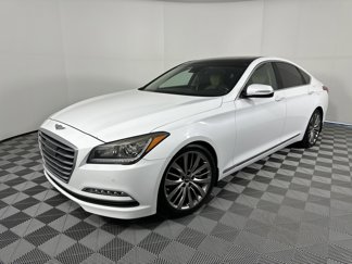 Used 2015 Hyundai Genesis 5.0 image 1