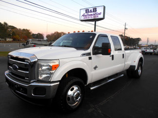 Used 2016 Ford F350 XLT w/ XLT Interior Package image 1