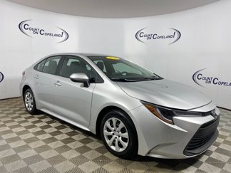 Used 2024 Toyota Corolla LE image 1