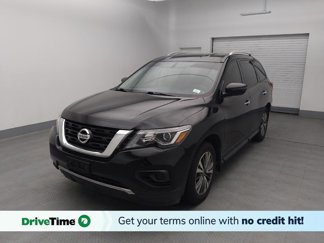 Used 2020 Nissan Pathfinder S image 1