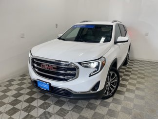 Used 2018 GMC Terrain SLT image 1