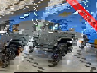 New 2025 Jeep Gladiator Sport image 1