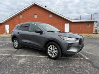 Used 2023 Ford Escape Active image 1