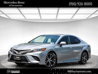Used 2018 Toyota Camry SE w/ Convenience Package image 1