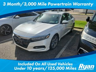Used 2018 Honda Accord Touring image 1