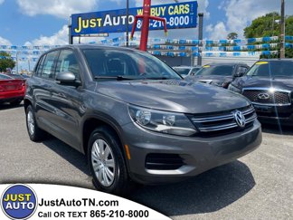 Used 2014 Volkswagen Tiguan S image 1
