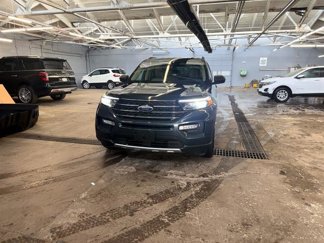 Used 2022 Ford Explorer XLT w/ Equipment Group 202A image 1